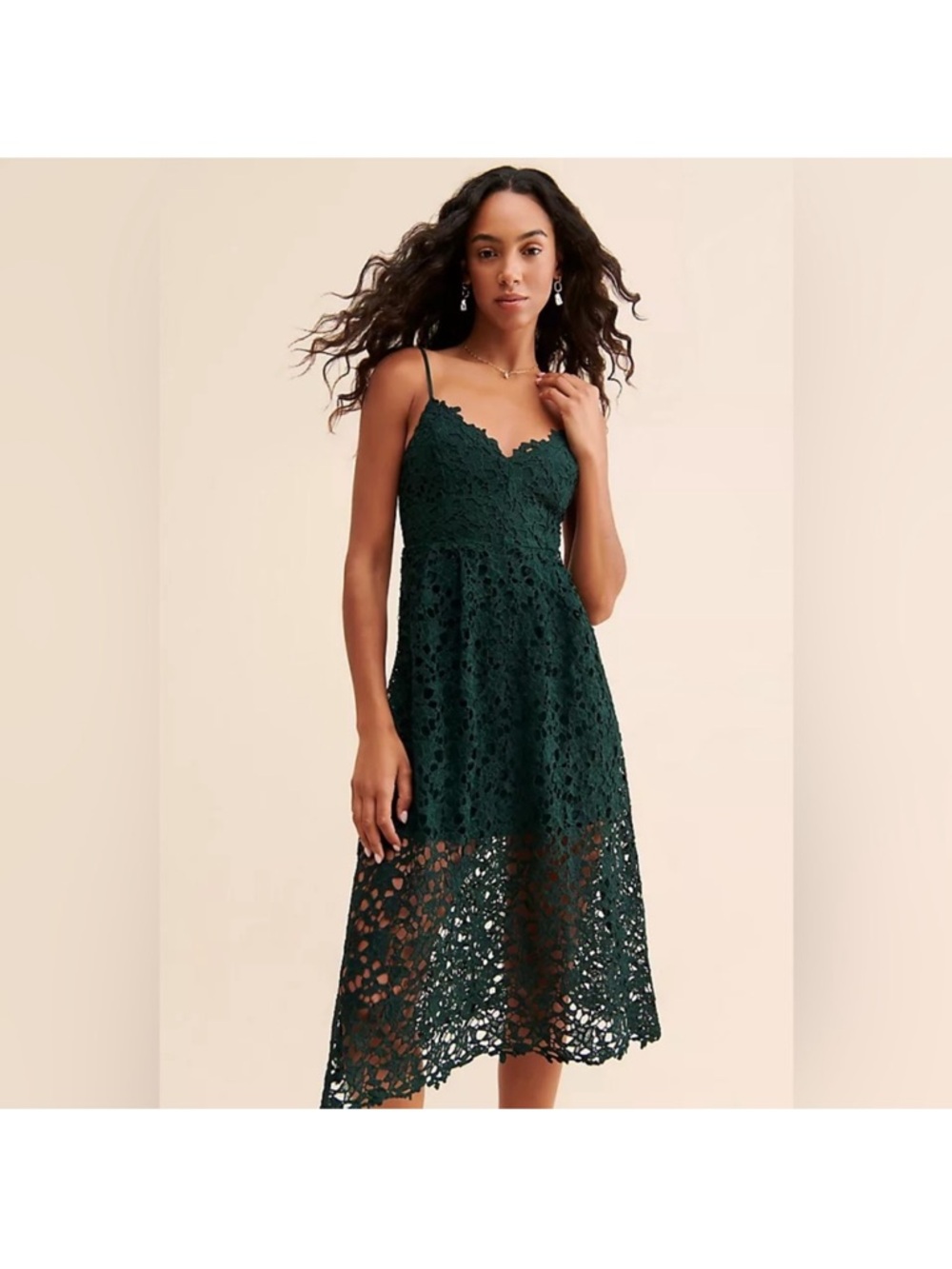 ASTR the Label Lace V-Neck Midi Dress in Hunter Green Women's medium